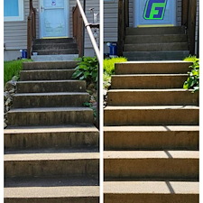 House-Concrete-Cleaning-in-St-Joseph-MO-A-Stunning-Transformation 0